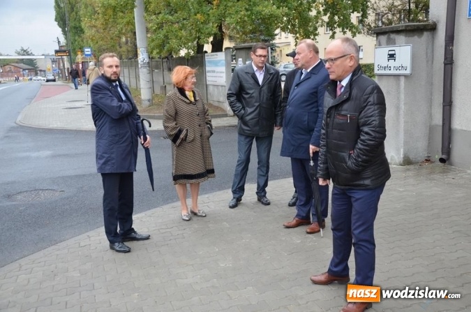 Zdjęcie w galerii na portalu naszwodzislaw.com: Ulica Plebiscytowa w Rydułtowach robi wrażenie wiadomości z regionu