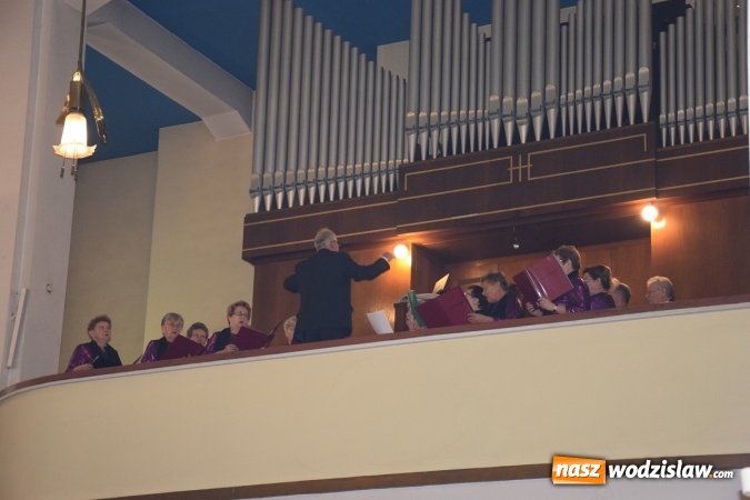 Zdjęcie w galerii na portalu naszwodzislaw.com: Ksiądz Prałat Franciszek Pisulla Honorowym Obywatelem Gminy Mszana wiadomości z regionu