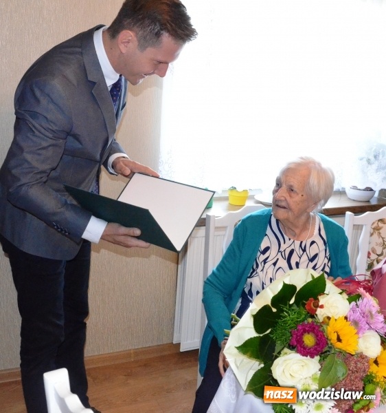 Zdjęcie w galerii na portalu naszwodzislaw.com: Przepis na sto lat: praca, życzliwość i zdrowe jedzenie! wiadomości z regionu