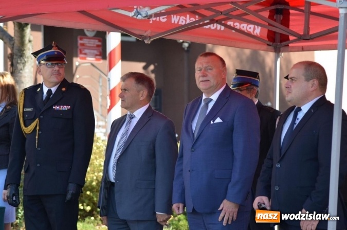 Zdjęcie w galerii na portalu naszwodzislaw.com: Strażacy ochotnicy bogatsi o kolejny sprzęt wiadomości z regionu