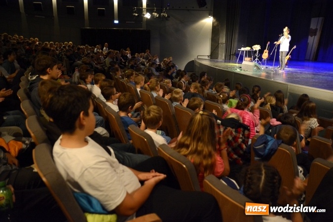 Zdjęcie w galerii na portalu naszwodzislaw.com: Kuba, wyspa jak wulkan gorąca. Koncert edukacyjny Jose Torres'a w WCK wiadomości z regionu