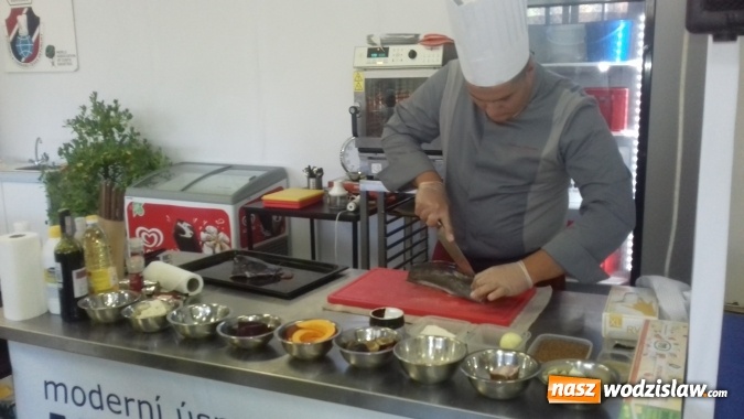 Zdjęcie w galerii na portalu naszwodzislaw.com: Kuchnia na medal, czyli srebro i brąz uczniów wodzisławskiego ZSE w konkursie gastronomicznym w Czechach wiadomości z regionu