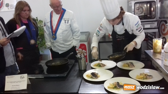 Zdjęcie w galerii na portalu naszwodzislaw.com: Kuchnia na medal, czyli srebro i brąz uczniów wodzisławskiego ZSE w konkursie gastronomicznym w Czechach wiadomości z regionu
