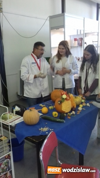 Zdjęcie w galerii na portalu naszwodzislaw.com: Kuchnia na medal, czyli srebro i brąz uczniów wodzisławskiego ZSE w konkursie gastronomicznym w Czechach wiadomości z regionu