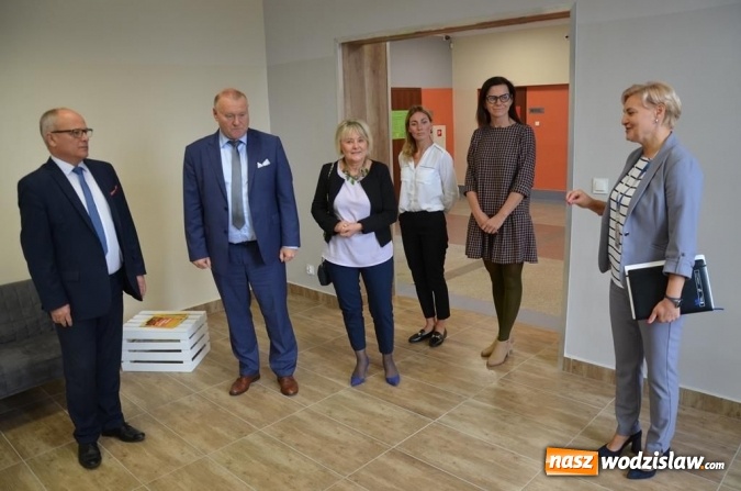 Zdjęcie w galerii na portalu naszwodzislaw.com: Prawie 1,4 mln zł na elektrykę w Ekonomiku wiadomości z regionu