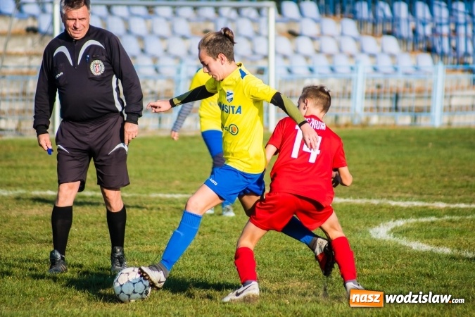 Zdjęcie w galerii na portalu naszwodzislaw.com: Unia – Odra Centrum: Sprawiedliwy remis w Raciborzu wiadomości z regionu