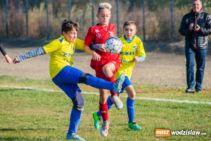 Zdjęcie w galerii na portalu naszwodzislaw.com: Unia – Odra Centrum: Sprawiedliwy remis w Raciborzu wiadomości z regionu