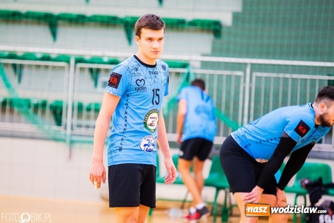 Zdjęcie w galerii na portalu naszwodzislaw.com: Nierówna forma AZS Rafako. Górnik Radlin zwycięski wiadomości z regionu