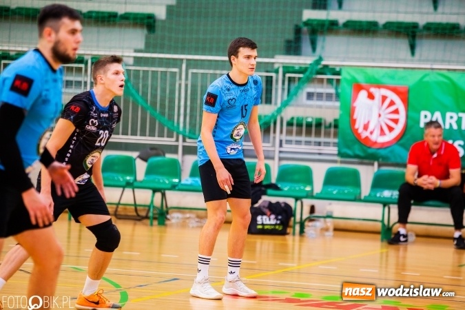Zdjęcie w galerii na portalu naszwodzislaw.com: Nierówna forma AZS Rafako. Górnik Radlin zwycięski wiadomości z regionu