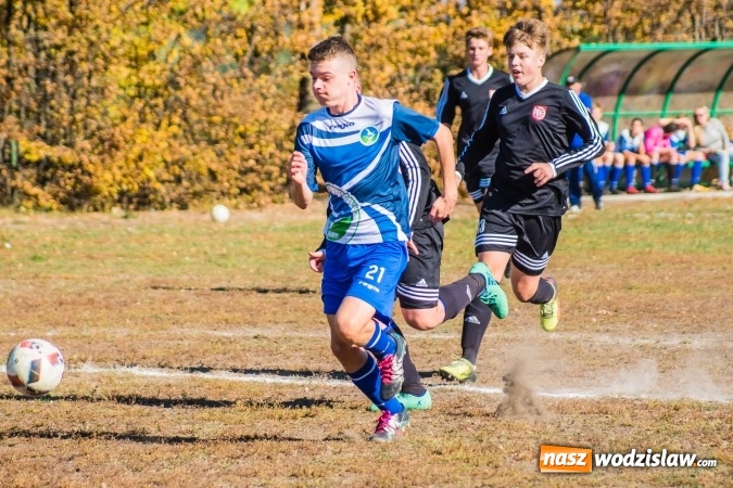 Zdjęcie w galerii na portalu naszwodzislaw.com: MKS Gminy Lubomia gorszy od Wichru Płonia wiadomości z regionu