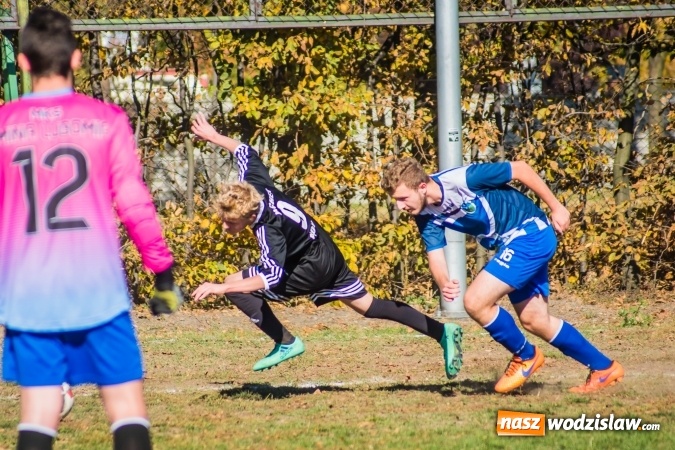 Zdjęcie w galerii na portalu naszwodzislaw.com: MKS Gminy Lubomia gorszy od Wichru Płonia wiadomości z regionu