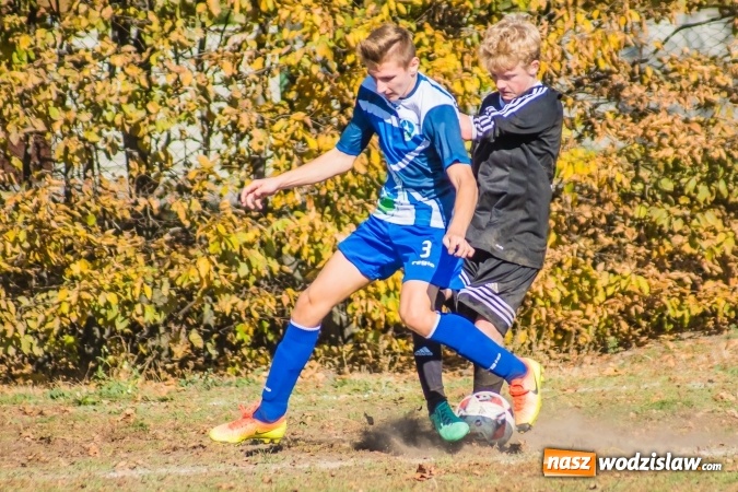 Zdjęcie w galerii na portalu naszwodzislaw.com: MKS Gminy Lubomia gorszy od Wichru Płonia wiadomości z regionu