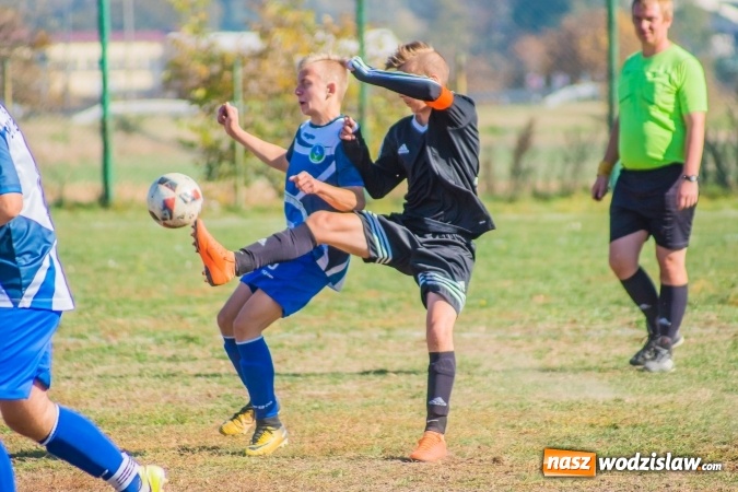 Zdjęcie w galerii na portalu naszwodzislaw.com: MKS Gminy Lubomia gorszy od Wichru Płonia wiadomości z regionu