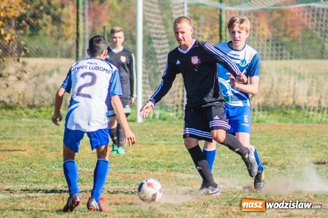 Zdjęcie w galerii na portalu naszwodzislaw.com: MKS Gminy Lubomia gorszy od Wichru Płonia wiadomości z regionu