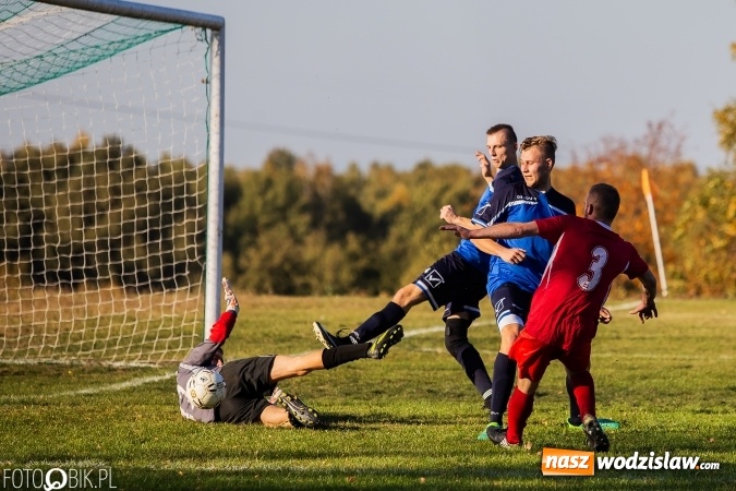 Zdjęcie w galerii na portalu naszwodzislaw.com: Faworyt nie zawiódł. Kobyla pewnie pokonała Naprzód z Zawady wiadomości z regionu