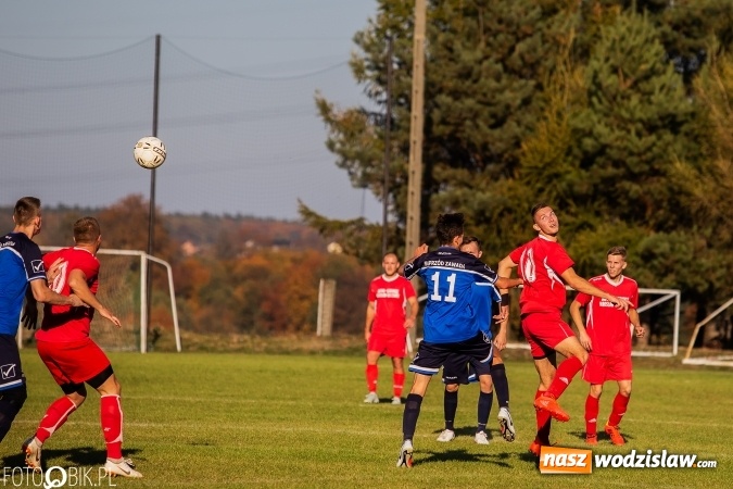 Zdjęcie w galerii na portalu naszwodzislaw.com: Faworyt nie zawiódł. Kobyla pewnie pokonała Naprzód z Zawady wiadomości z regionu