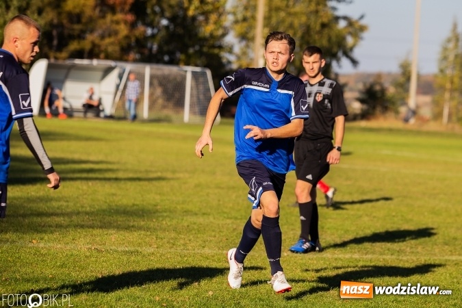 Zdjęcie w galerii na portalu naszwodzislaw.com: Faworyt nie zawiódł. Kobyla pewnie pokonała Naprzód z Zawady wiadomości z regionu