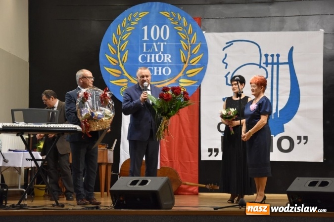 Zdjęcie w galerii na portalu naszwodzislaw.com: Chór Echo z Syryni świętował stulecie działalności wiadomości z regionu