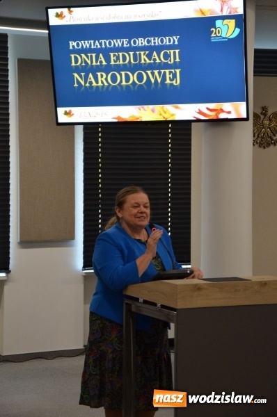 Zdjęcie w galerii na portalu naszwodzislaw.com: W powiecie obchodzono Dzień Nauczyciela wiadomości z regionu
