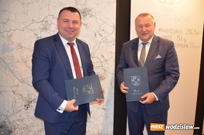 Zdjęcie w galerii na portalu naszwodzislaw.com: Trzy wodzisławskie szkoły zostaną podłączone do sieci ciepłowniczej wiadomości z regionu