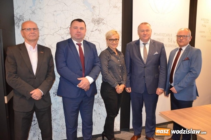 Zdjęcie w galerii na portalu naszwodzislaw.com: Trzy wodzisławskie szkoły zostaną podłączone do sieci ciepłowniczej wiadomości z regionu