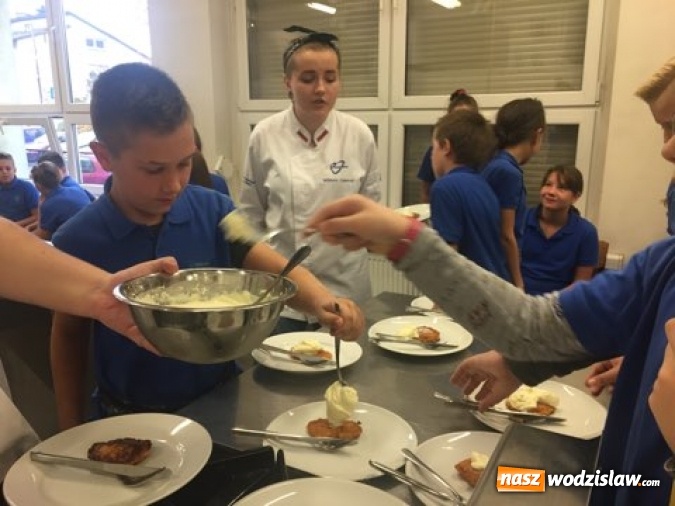 Zdjęcie w galerii na portalu naszwodzislaw.com: Wszystko zaczyna się od pomysłu. Ogólnopolski Tydzień Kariery w wodzisławskim ZSE wiadomości z regionu