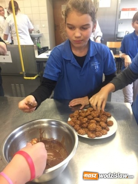 Zdjęcie w galerii na portalu naszwodzislaw.com: Wszystko zaczyna się od pomysłu. Ogólnopolski Tydzień Kariery w wodzisławskim ZSE wiadomości z regionu