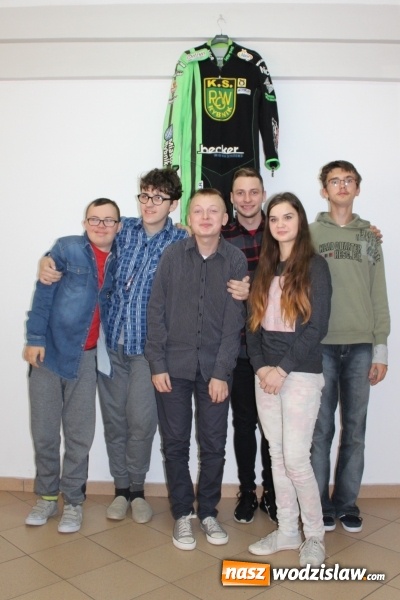 Zdjęcie w galerii na portalu naszwodzislaw.com: Kacper Woryna gościem Zespołu Placówek Szkolno-Wychowawczo-Rewalidacyjnych w Wodzisławiu Śląskim wiadomości z regionu
