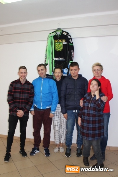 Zdjęcie w galerii na portalu naszwodzislaw.com: Kacper Woryna gościem Zespołu Placówek Szkolno-Wychowawczo-Rewalidacyjnych w Wodzisławiu Śląskim wiadomości z regionu