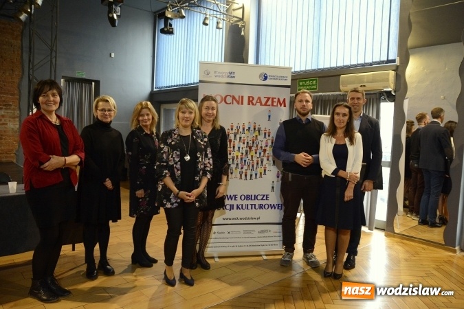 Zdjęcie w galerii na portalu naszwodzislaw.com: WCK zakończyło projekt Mocni razem wiadomości z regionu