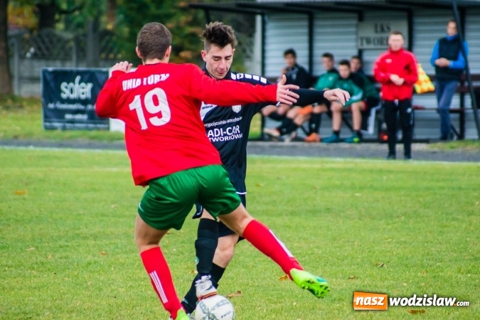 Zdjęcie w galerii na portalu naszwodzislaw.com: Dwa szybkie trafienia ustawiły spotkanie. Juniorzy Tworkowa pokonali Turzę Śląską wiadomości z regionu