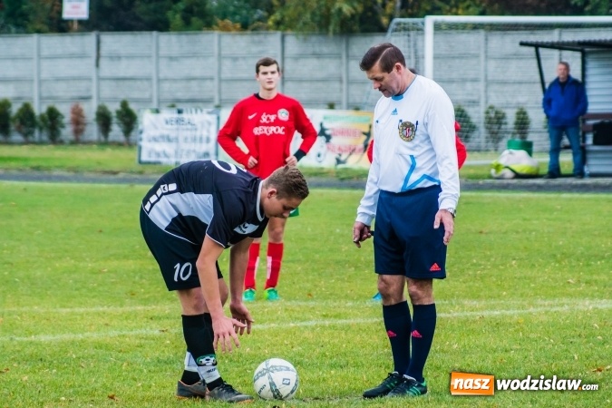 Zdjęcie w galerii na portalu naszwodzislaw.com: Dwa szybkie trafienia ustawiły spotkanie. Juniorzy Tworkowa pokonali Turzę Śląską wiadomości z regionu