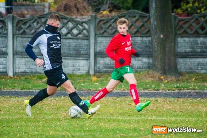 Zdjęcie w galerii na portalu naszwodzislaw.com: Dwa szybkie trafienia ustawiły spotkanie. Juniorzy Tworkowa pokonali Turzę Śląską wiadomości z regionu