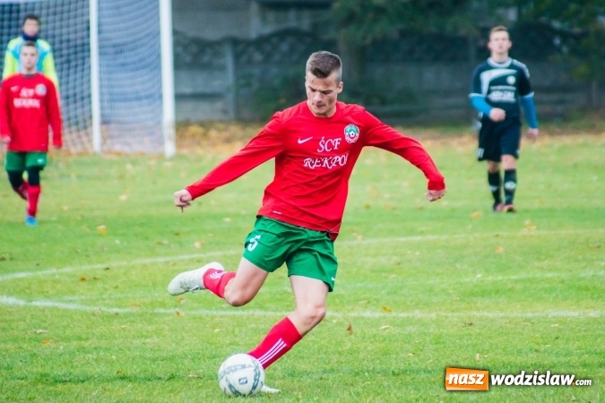 Zdjęcie w galerii na portalu naszwodzislaw.com: Dwa szybkie trafienia ustawiły spotkanie. Juniorzy Tworkowa pokonali Turzę Śląską wiadomości z regionu