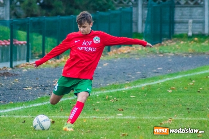 Zdjęcie w galerii na portalu naszwodzislaw.com: Dwa szybkie trafienia ustawiły spotkanie. Juniorzy Tworkowa pokonali Turzę Śląską wiadomości z regionu