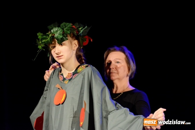 Zdjęcie w galerii na portalu naszwodzislaw.com: Ogrom wzruszeń na Para buch, teatr w ruch w WCK wiadomości z regionu