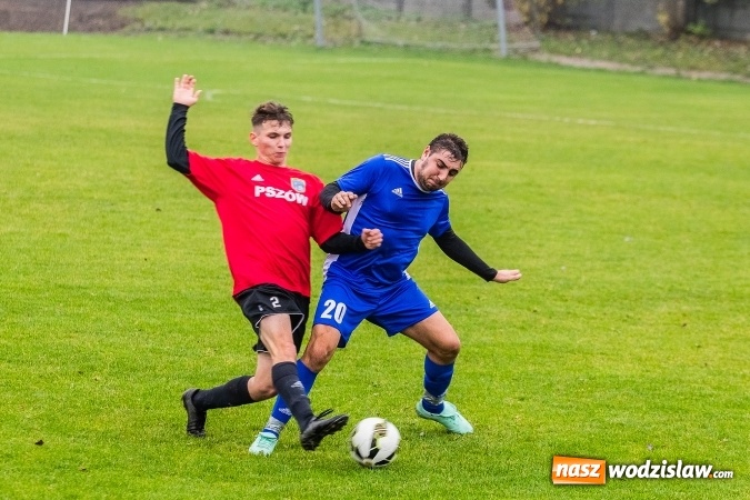 Zdjęcie w galerii na portalu naszwodzislaw.com: Pszowski Górnik poległ w starciu ze Studzienną wiadomości z regionu