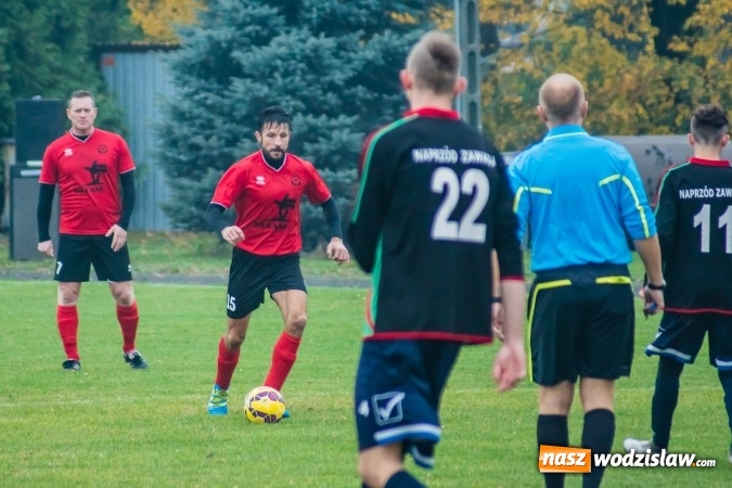 Zdjęcie w galerii na portalu naszwodzislaw.com: A klasa. Totalna demolka w Tworkowie wiadomości z regionu