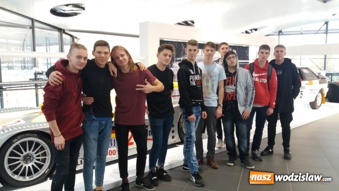 Zdjęcie w galerii na portalu naszwodzislaw.com: Wizyta uczniów ZST w partnerskiej Wilhelm-Maybach-Schule w Heilbronn wiadomości z regionu