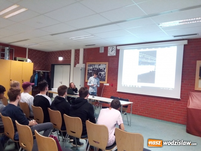 Zdjęcie w galerii na portalu naszwodzislaw.com: Wizyta uczniów ZST w partnerskiej Wilhelm-Maybach-Schule w Heilbronn wiadomości z regionu
