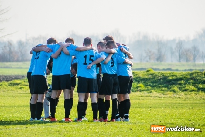 Zdjęcie w galerii na portalu naszwodzislaw.com: B klasa. W Zabełkowie strzelali w końcówkach wiadomości z regionu