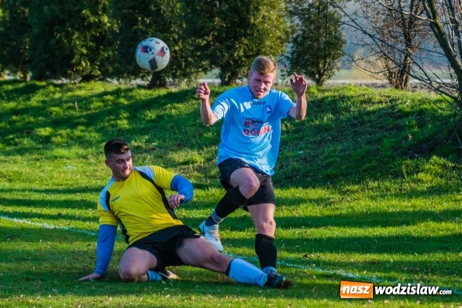 Zdjęcie w galerii na portalu naszwodzislaw.com: B klasa. W Zabełkowie strzelali w końcówkach wiadomości z regionu
