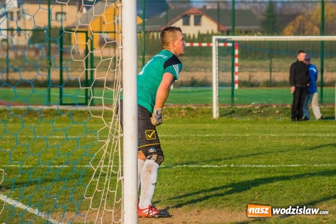 Zdjęcie w galerii na portalu naszwodzislaw.com: B klasa. W Zabełkowie strzelali w końcówkach wiadomości z regionu