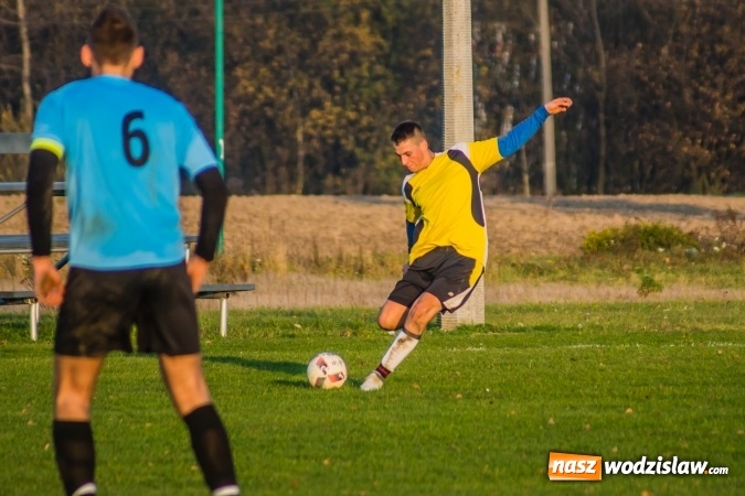 Zdjęcie w galerii na portalu naszwodzislaw.com: B klasa. W Zabełkowie strzelali w końcówkach wiadomości z regionu