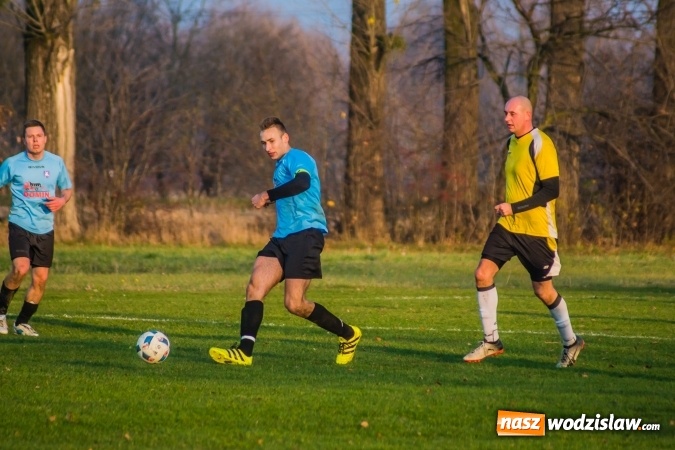 Zdjęcie w galerii na portalu naszwodzislaw.com: B klasa. W Zabełkowie strzelali w końcówkach wiadomości z regionu