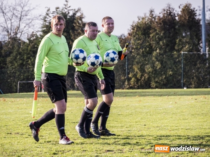 Zdjęcie w galerii na portalu naszwodzislaw.com: Markowice kontra Bełsznica. Wszystko rozegrało się w drugiej połowie wiadomości z regionu