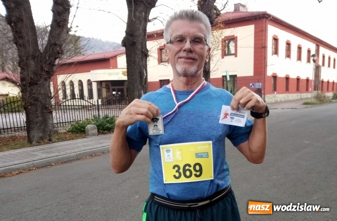 Zdjęcie w galerii na portalu naszwodzislaw.com: Słabiej w lidze, lepiej w turniejach. Podsumowanie startów zawodników TKKF Relaks wiadomości z regionu