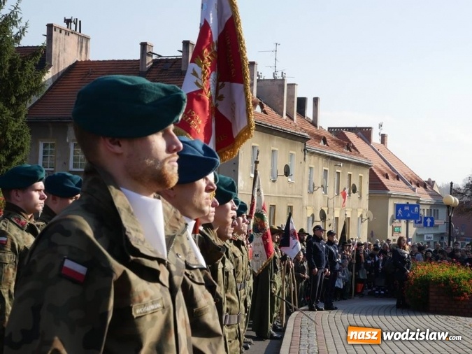 Zdjęcie w galerii na portalu naszwodzislaw.com: Obchody Narodowego Święta Niepodległości za nami wiadomości z regionu
