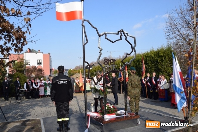 Zdjęcie w galerii na portalu naszwodzislaw.com: Obchody odzyskania Niepodległości w gminie Mszana wiadomości z regionu