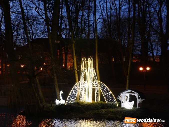 Zdjęcie w galerii na portalu naszwodzislaw.com: Co zmieniło się w parku miejskim na przestrzeni lat? wiadomości z regionu